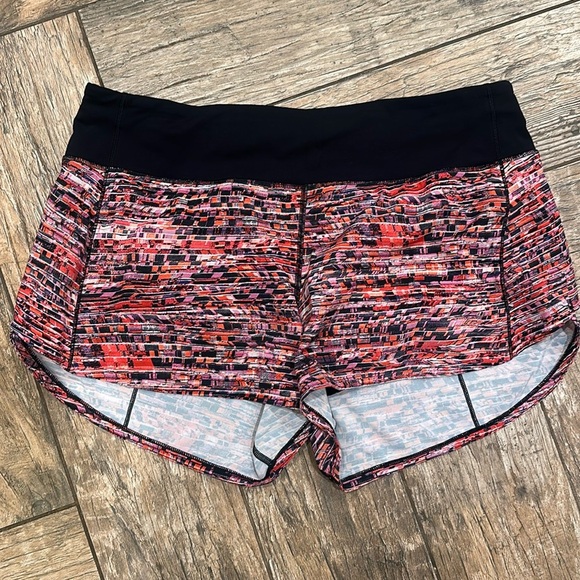 Lululemon speed short size 10 - Picture 1 of 5